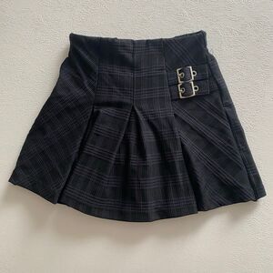ZARA Plaid Pleated Mini Skirt Size 6 Black Schoolgirl Buckle Detail Preppy